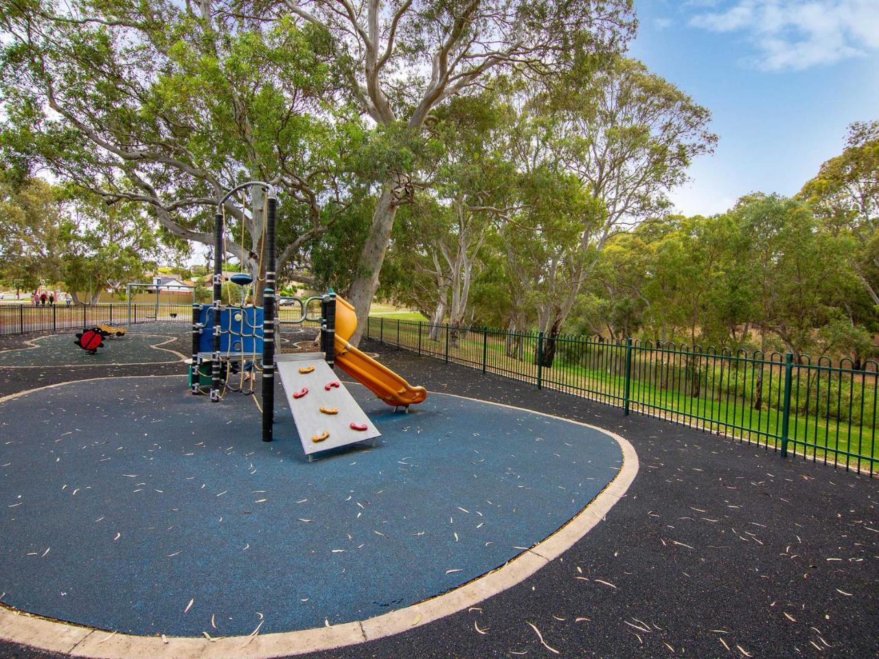 Echo Holiday Parks - Windsor Gardens Adelaide Esterno foto